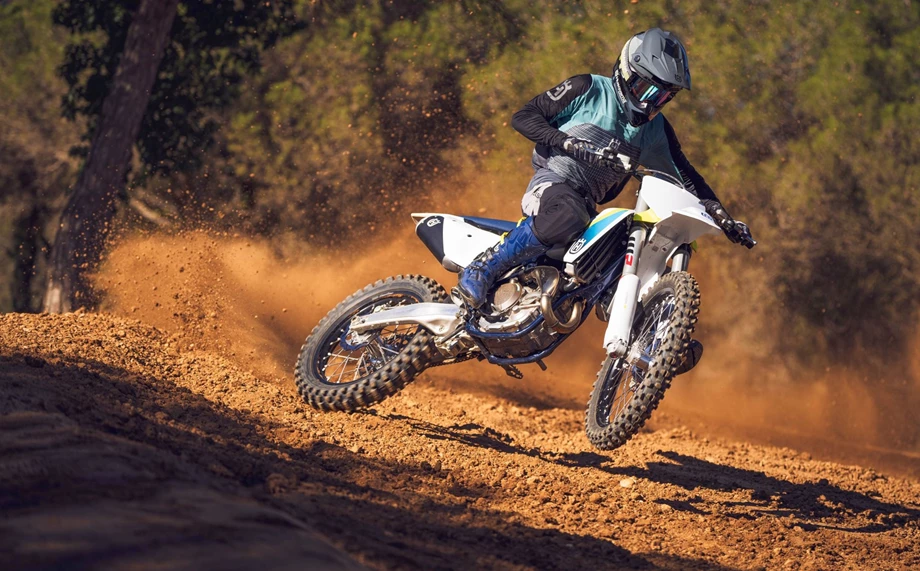 Husqvarna FC 450 Bild 2: Husqvarna FC 450