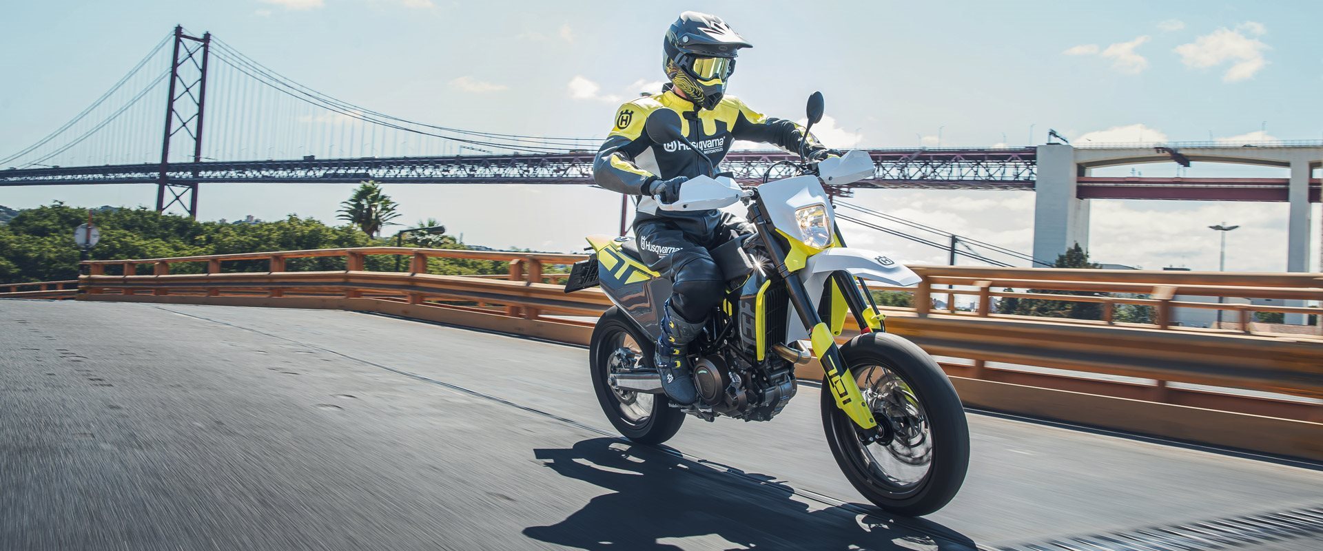 Husqvarna 701 Supermoto - Immagine 3