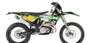 Rieju MR PRO 2025 vs Rieju MR RACING 2025