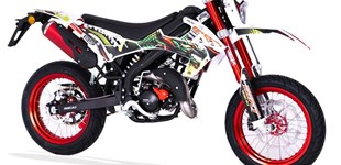 Rieju MRT Europa Cross 50 2017 vs Rieju MRT 50 Trophy 2025