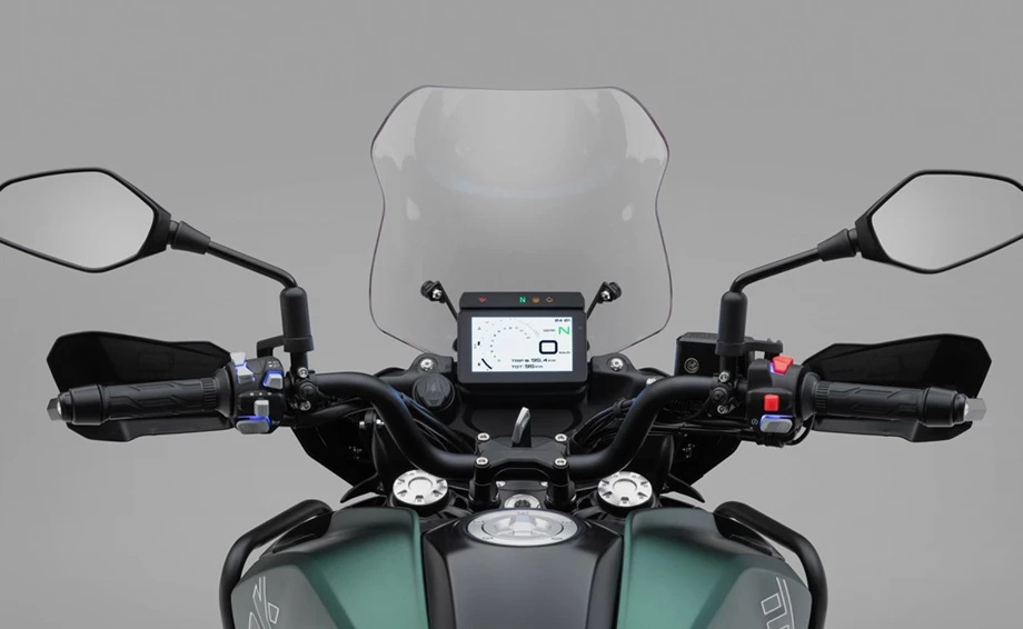 Benelli TRK 702 X Bild 6: Benelli TRK 702 X