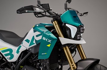 Benelli BKX 300 S 2025 - Bild 8