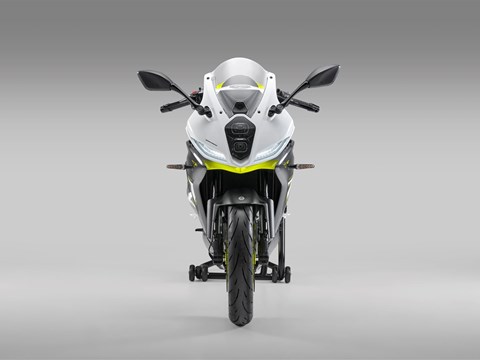 Benelli Tornado 400 