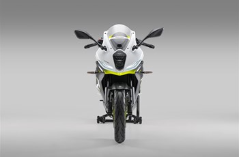 Benelli Tornado 400 2025 - Bild 2 Benelli Tornado 400 2025 - Bild 2