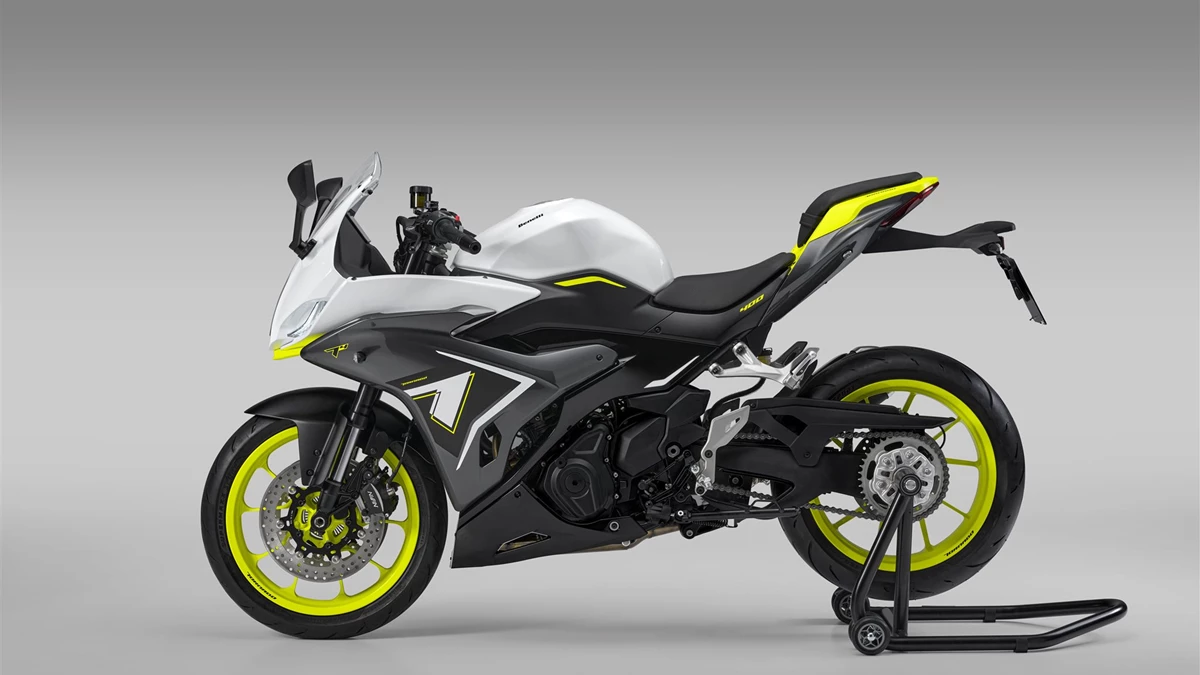 Benelli Tornado 400 Bild 2: Benelli Tornado 400