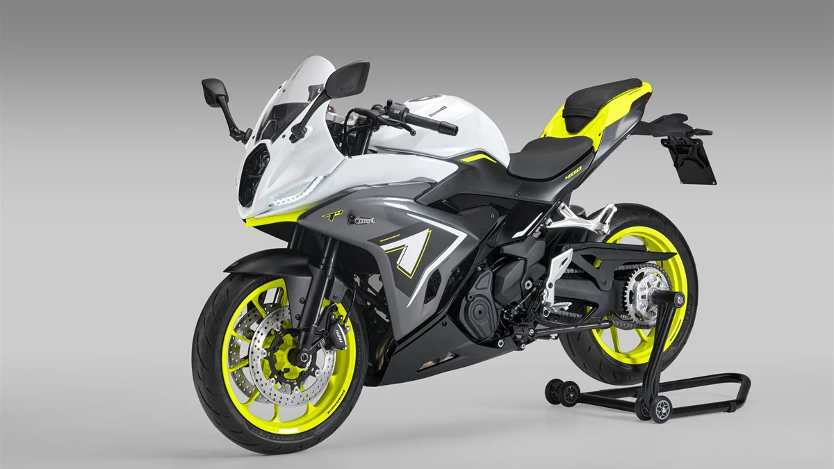 Benelli Tornado 400 Bild 4: Benelli Tornado 400