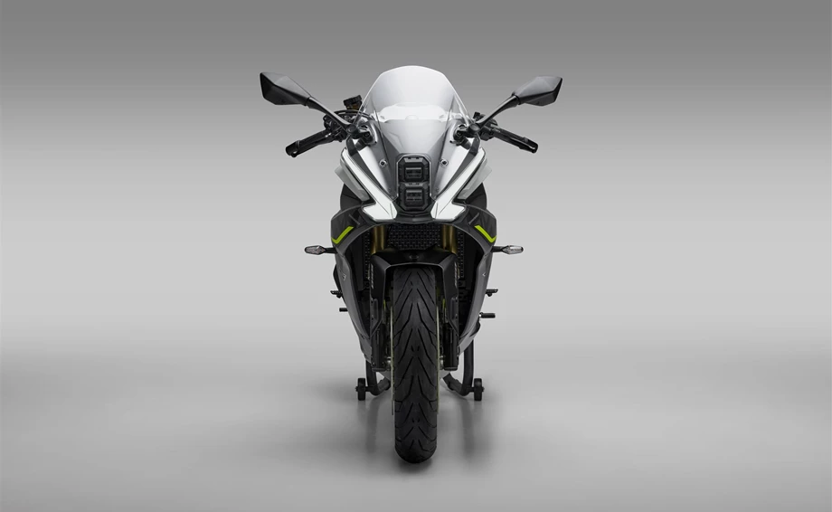 Benelli Tornado 550 Bild 1: Benelli Tornado 550