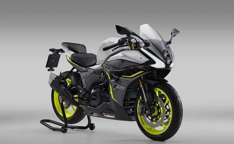 Benelli Tornado 550 Bild 6: Benelli Tornado 550