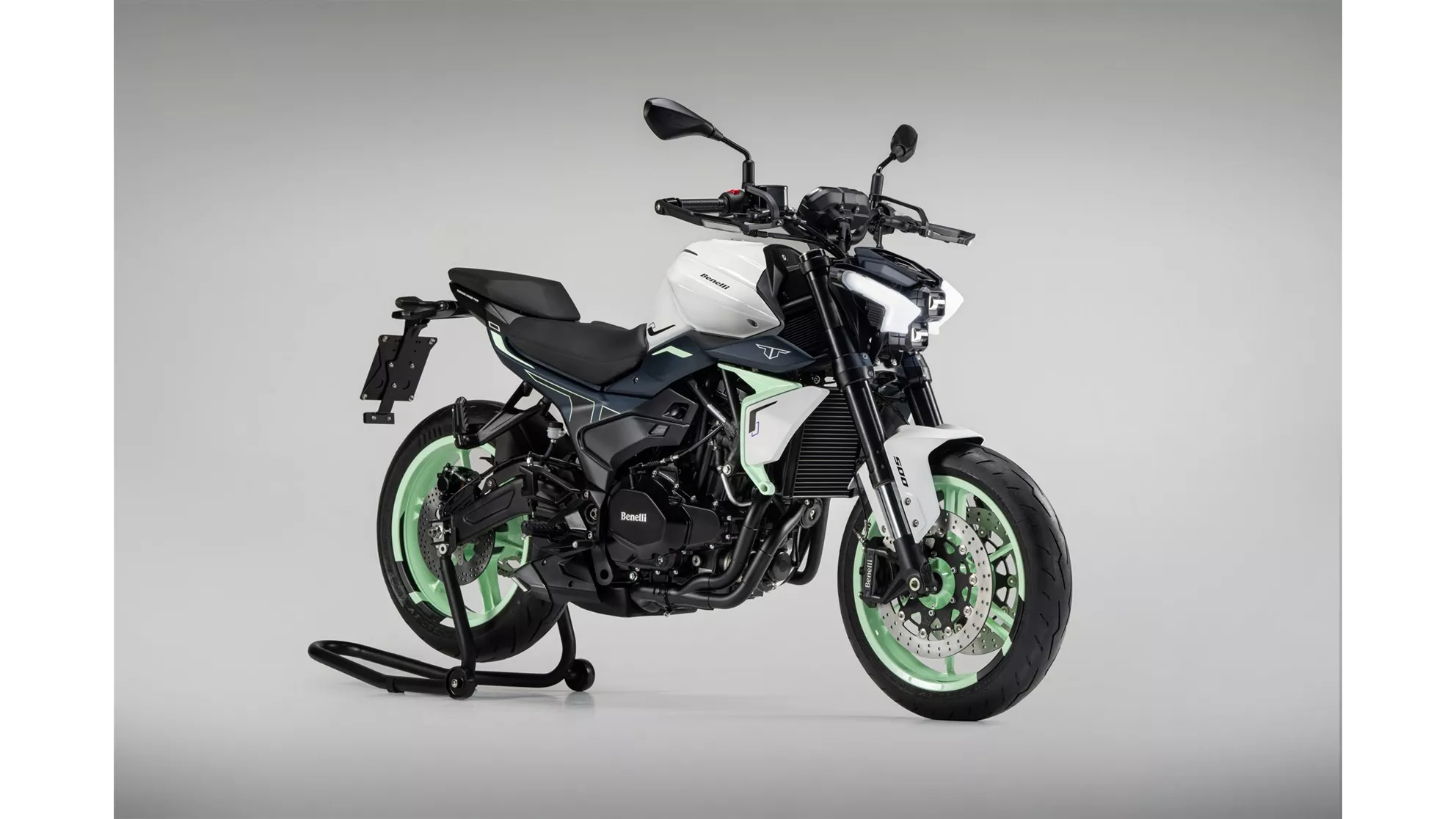 Benelli Tornado Naked Twin 500 - Image 4 Benelli Tornado Naked Twin 500 - Image 4