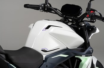 Benelli Tornado Naked Twin 500 2025 - Bild 8