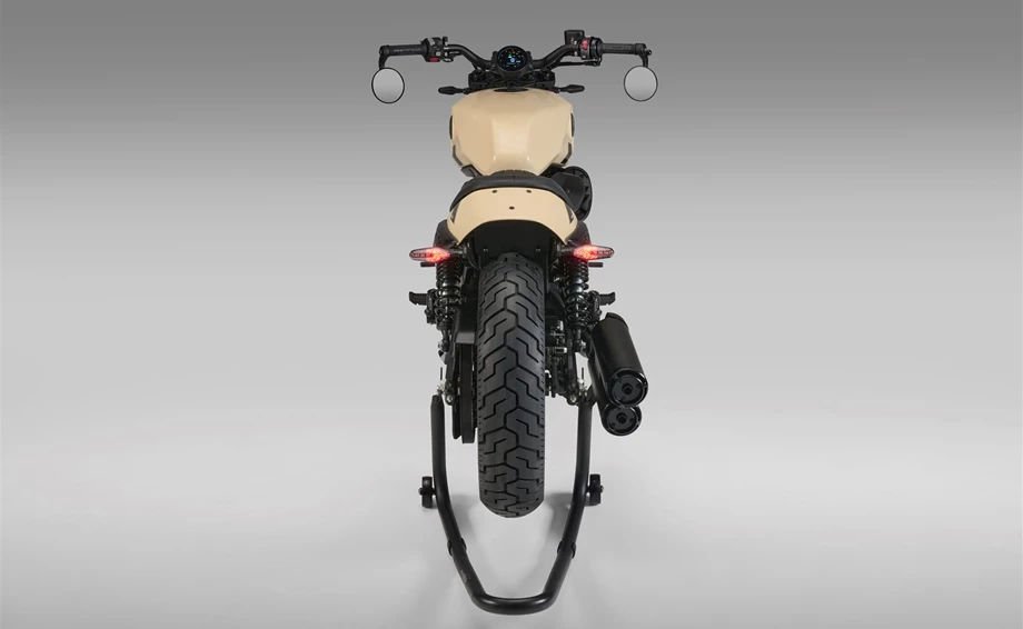 Benelli Leoncino Bobber 400 Bild 2: Benelli Leoncino Bobber 400