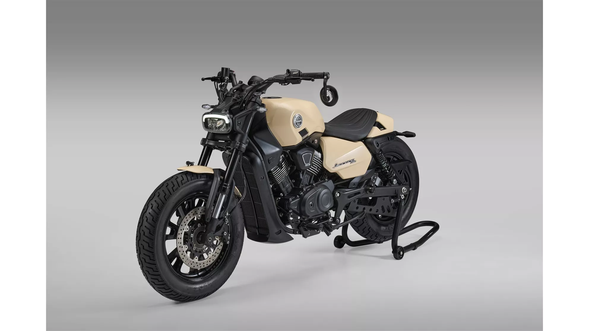 Benelli Leoncino Bobber 400 - Image 2 Benelli Leoncino Bobber 400 - Image 2