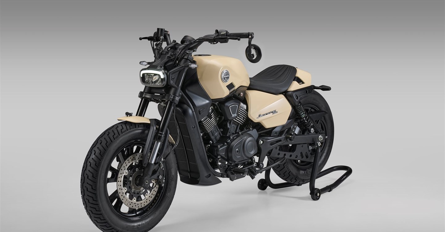 Benelli Leoncino Bobber 400