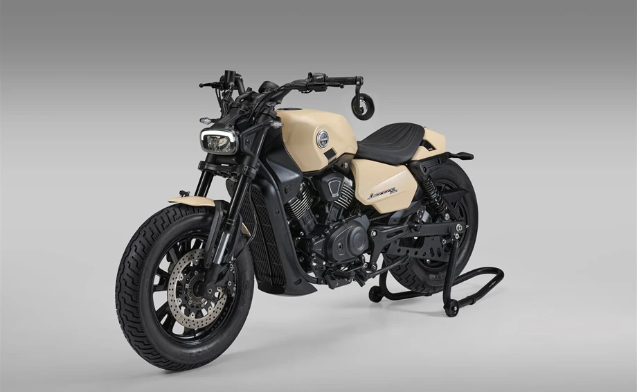 Benelli Leoncino Bobber 400 Bild 3: Benelli Leoncino Bobber 400