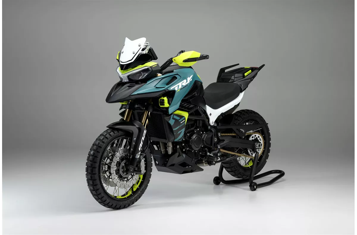 Benelli TRK 902 Xplorer Benelli TRK 902 Xplorer