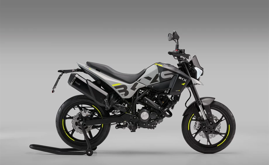 Benelli BKX 125 S Bild 2: Benelli BKX 125 S