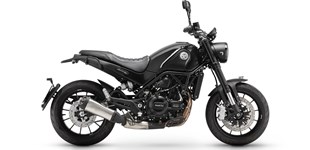 Benelli Leoncino 500 2025 vs Benelli Tornado Naked TRE 1130 2011