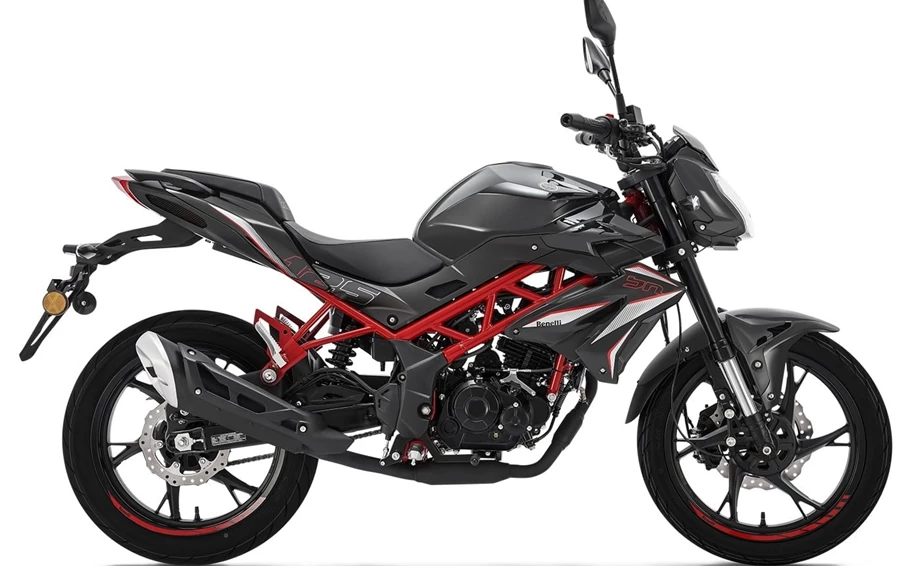 Benelli BN 125 Bild 3: Benelli BN 125