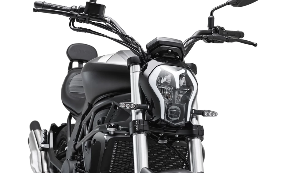 Benelli 502 C Bild 5: Benelli 502 C