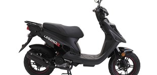 Royal Enfield HNTR 350 2025 vs Mash Legend’R 2025