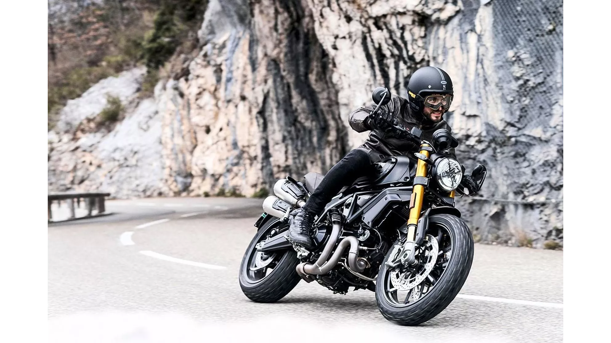 Ducati Scrambler 1100 Sport PRO - Image 1 Ducati Scrambler 1100 Sport PRO - Image 1