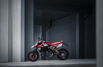 Ducati Hypermotard 950 RVE 2025 - Bild 4 Ducati Hypermotard 950 RVE 2025 - Bild 4