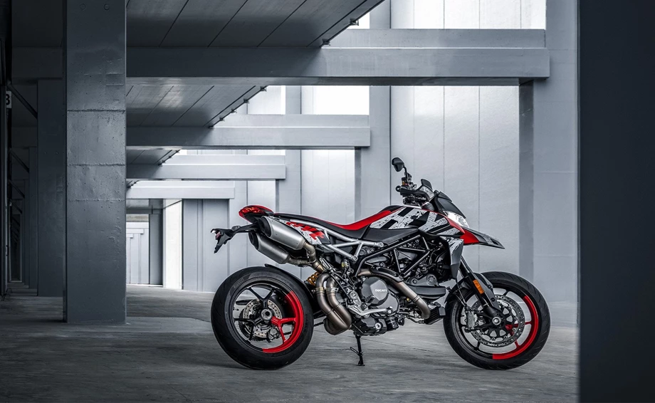 Ducati Hypermotard 950 RVE Bild 5: Ducati Hypermotard 950 RVE