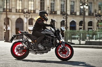Ducati Monster 2025 - Bild 11 Ducati Monster 2025 - Bild 11