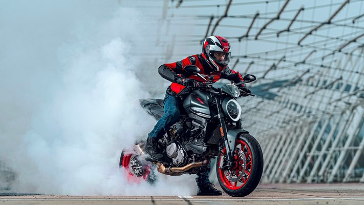 Ducati Monster + () - Bild 2