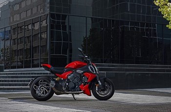 Ducati Diavel V4 2025 - Bild 10 Ducati Diavel V4 2025 - Bild 10