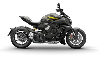 Ducati Diavel V4