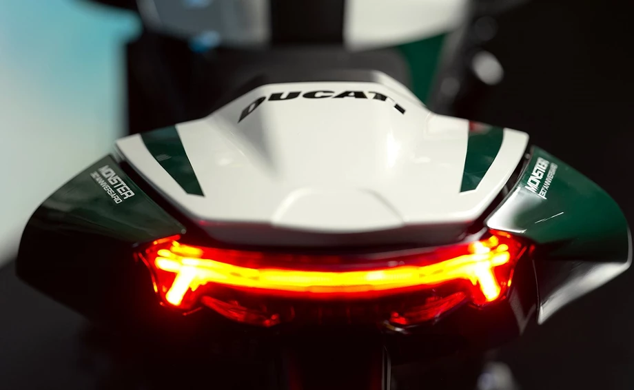 Ducati Monster 30° Anniversario Bild 3: Ducati Monster 30° Anniversario