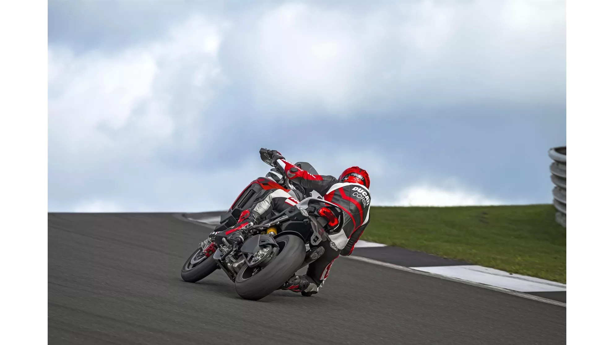 Ducati Multistrada V4 RS - Image 8 Ducati Multistrada V4 RS - Image 8