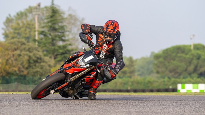 Ducati Hypermotard 698 Mono () - Bild 7