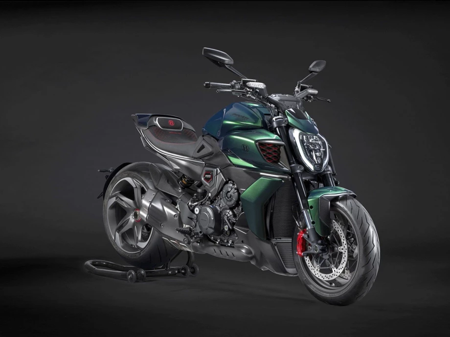Ducati Diavel for Bentley Bild 3: Ducati Diavel for Bentley