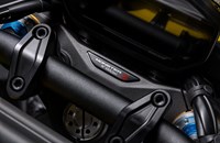Ducati Monster Senna 2025 - Bild 12 Ducati Monster Senna 2025 - Bild 12