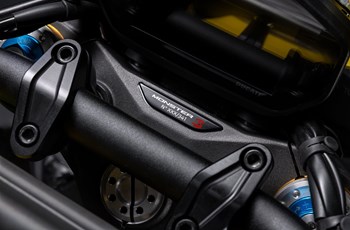 Ducati Monster Senna 2025 - Bild 12 Ducati Monster Senna 2025 - Bild 12