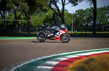Ducati Panigale V2 Superquadro Final Edition 2025 - Bild 7