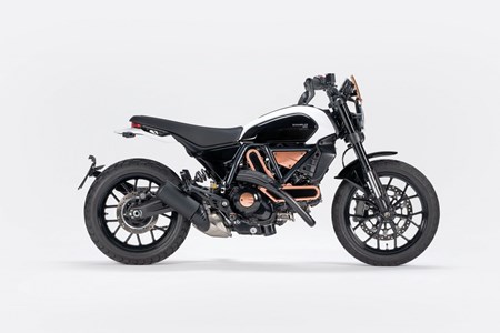Ducati Scrambler 10° Anniversario Rizoma Edition 2025