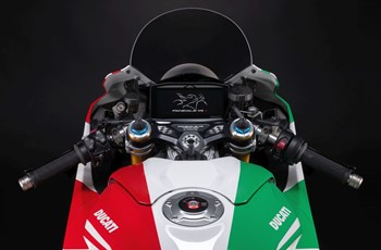 Ducati Panigale V4 Tricolore 2025 - Bild 8
