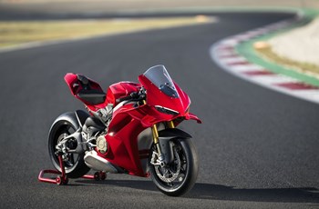 Ducati Panigale V4 S 2025 - Bild 8 Ducati Panigale V4 S 2025 - Bild 8