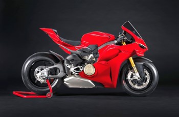 Ducati Panigale V4 S 2025 - Bild 12 Ducati Panigale V4 S 2025 - Bild 12