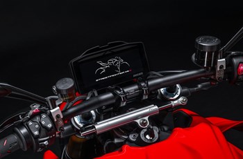 Ducati Streetfighter V4 2025 - Bild 8 Ducati Streetfighter V4 2025 - Bild 8