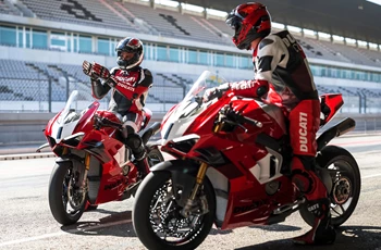 Ducati Panigale V4 R 2025 - Bild 14 Ducati Panigale V4 R 2025 - Bild 14