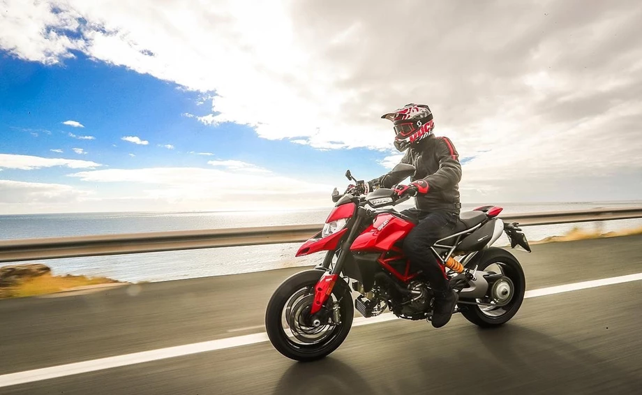 Ducati Hypermotard 950 Bild 2: Ducati Hypermotard 950