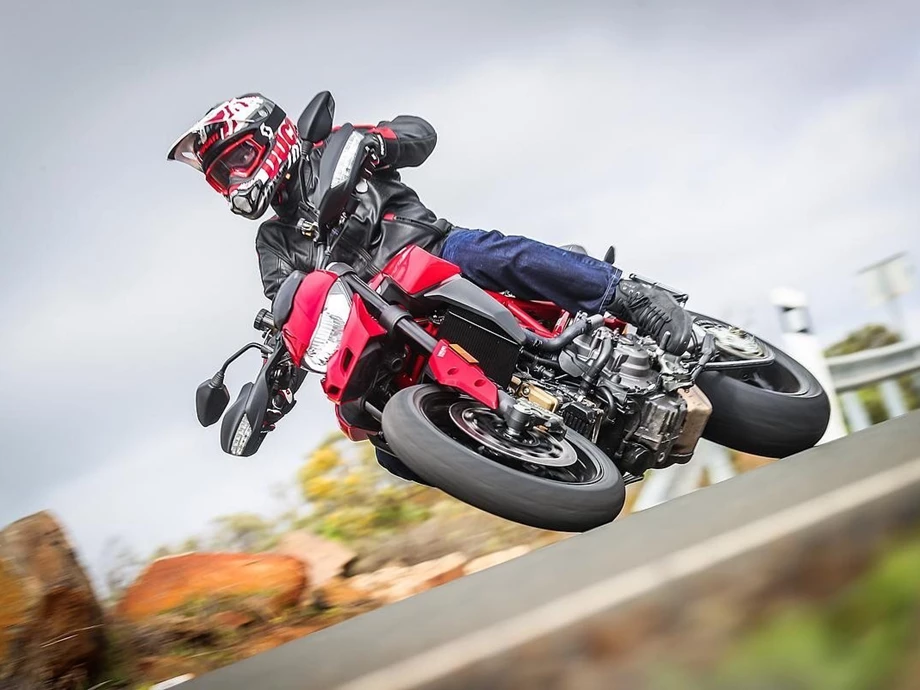 Ducati Hypermotard 950 Bild 8: Ducati Hypermotard 950