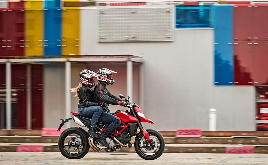 Ducati Hypermotard 950 Bild 9: Ducati Hypermotard 950