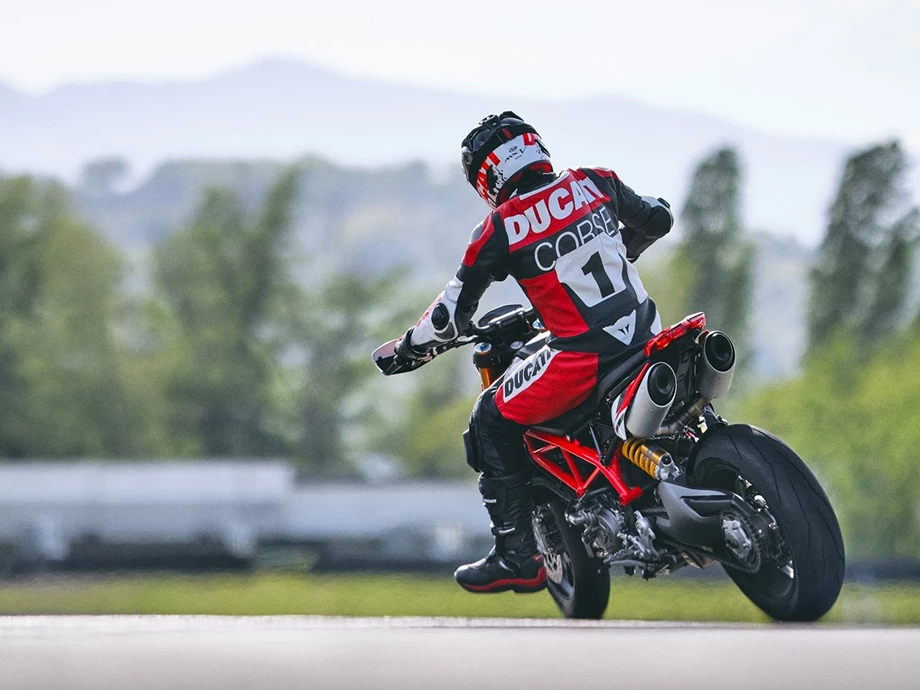 Ducati Hypermotard 950 SP Bild 12: Ducati Hypermotard 950 SP