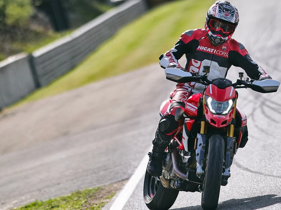 Ducati Hypermotard 950 SP Bild 13: Ducati Hypermotard 950 SP