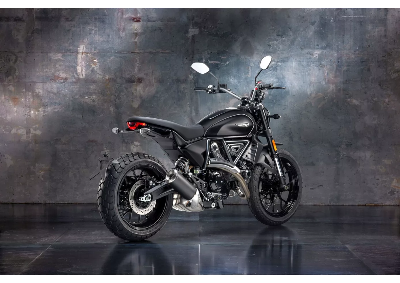 Ducati Scrambler Icon Dark 2025 Ducati Scrambler Icon Dark 2025